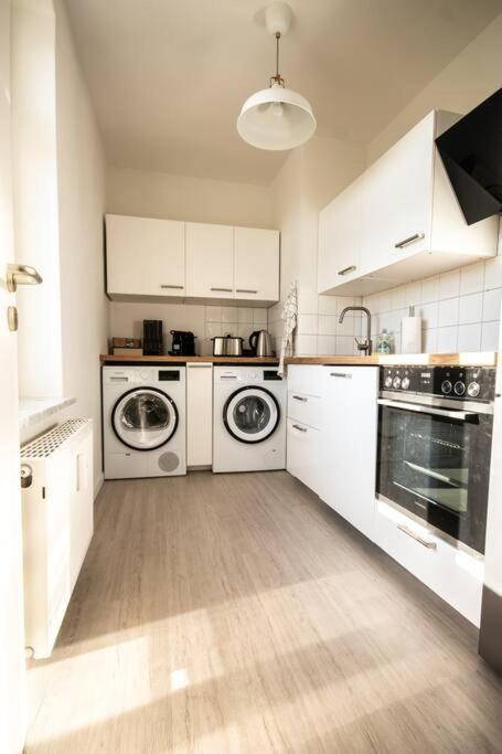 켐니츠 Super Lage Modern Boxspringbett *Netflix* Wlan* 아파트 외부 사진